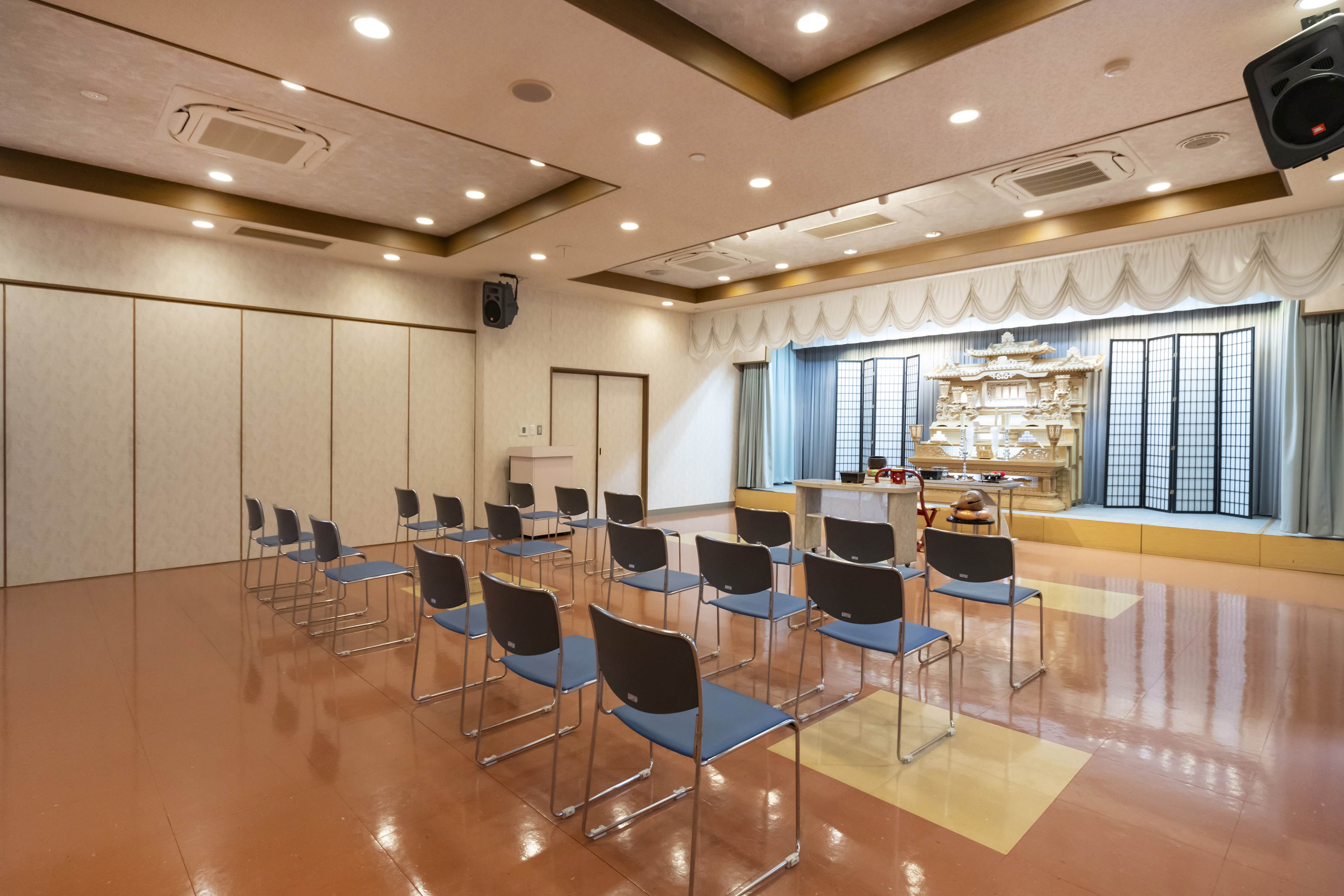 豊橋市往完ホール 3枚目